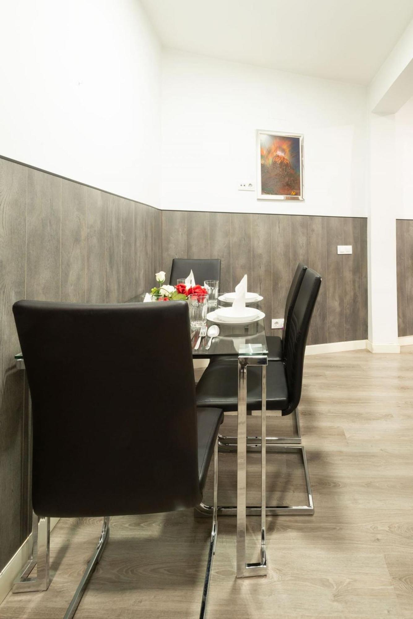Apartamentos Day Madrid Plaza De Espana Centro Gran Via Sol Malasana Exteriör bild
