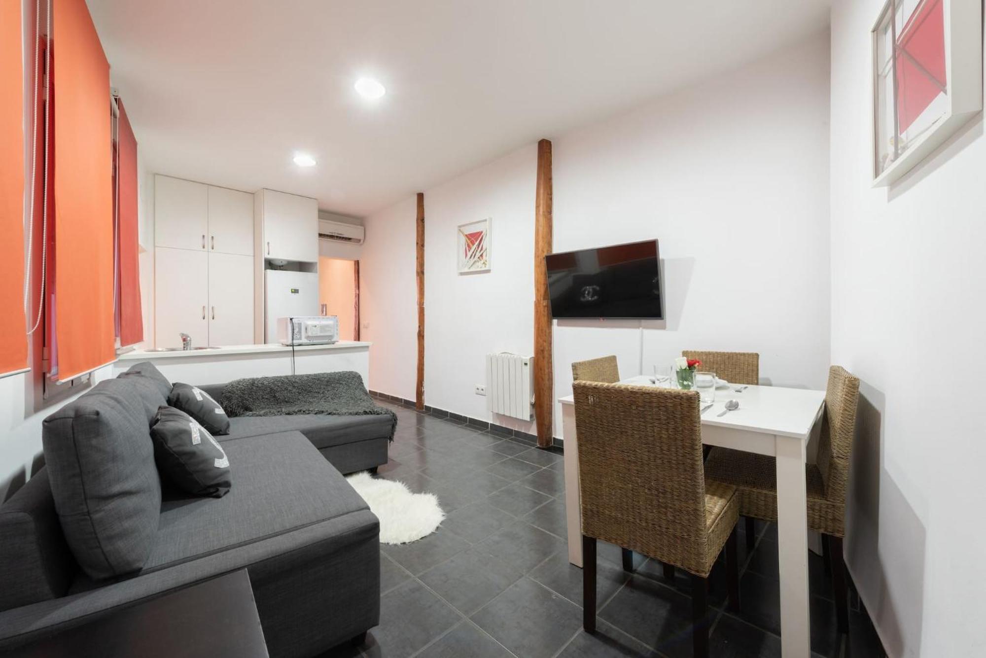 Apartamentos Day Madrid Plaza De Espana Centro Gran Via Sol Malasana Exteriör bild