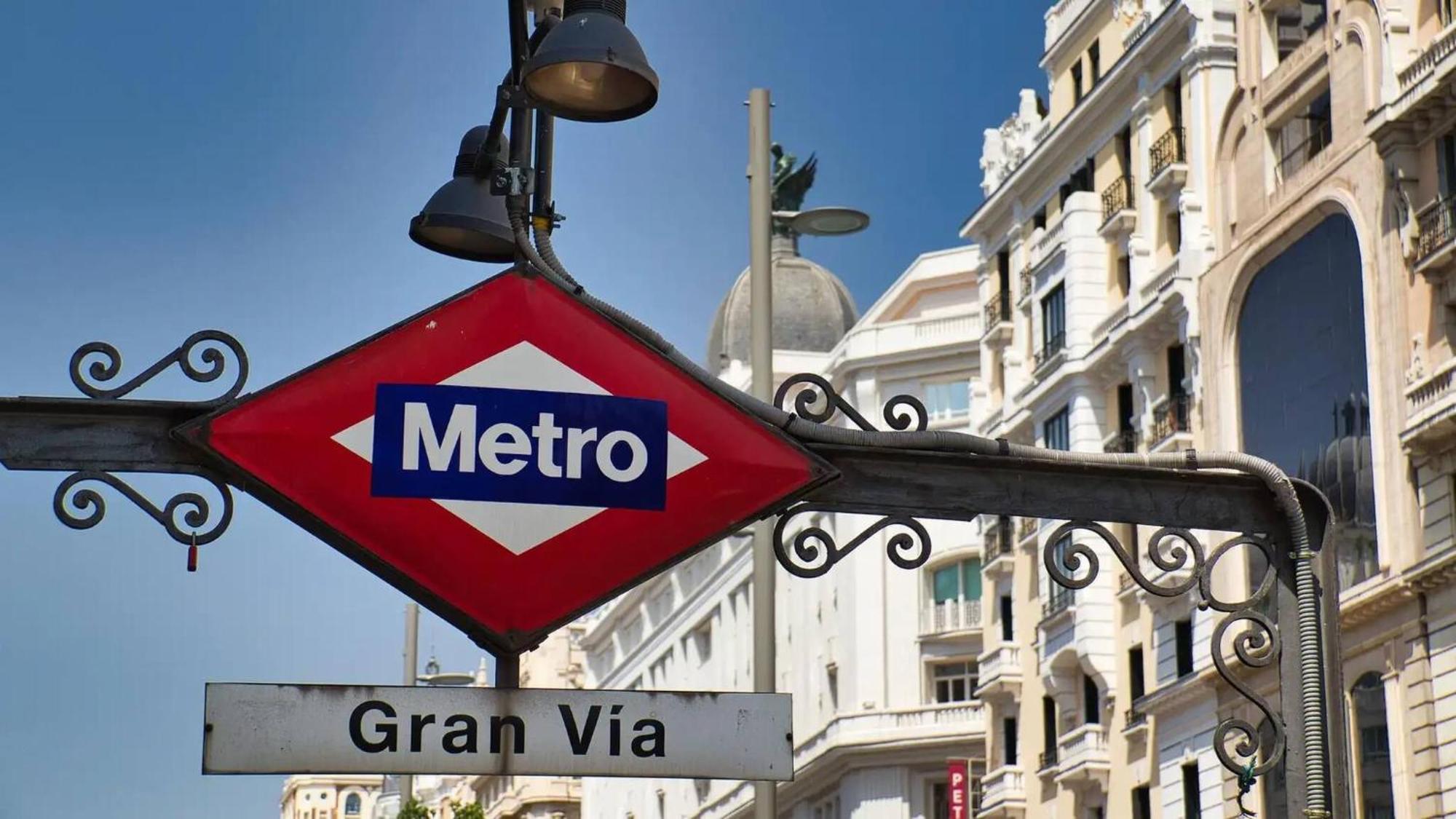 Apartamentos Day Madrid Plaza De Espana Centro Gran Via Sol Malasana Exteriör bild