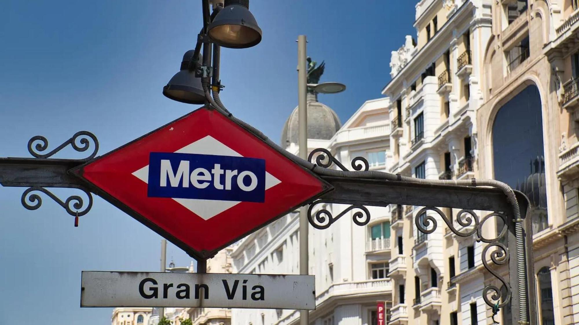 Apartamentos Day Madrid Plaza De Espana Centro Gran Via Sol Malasana Exteriör bild